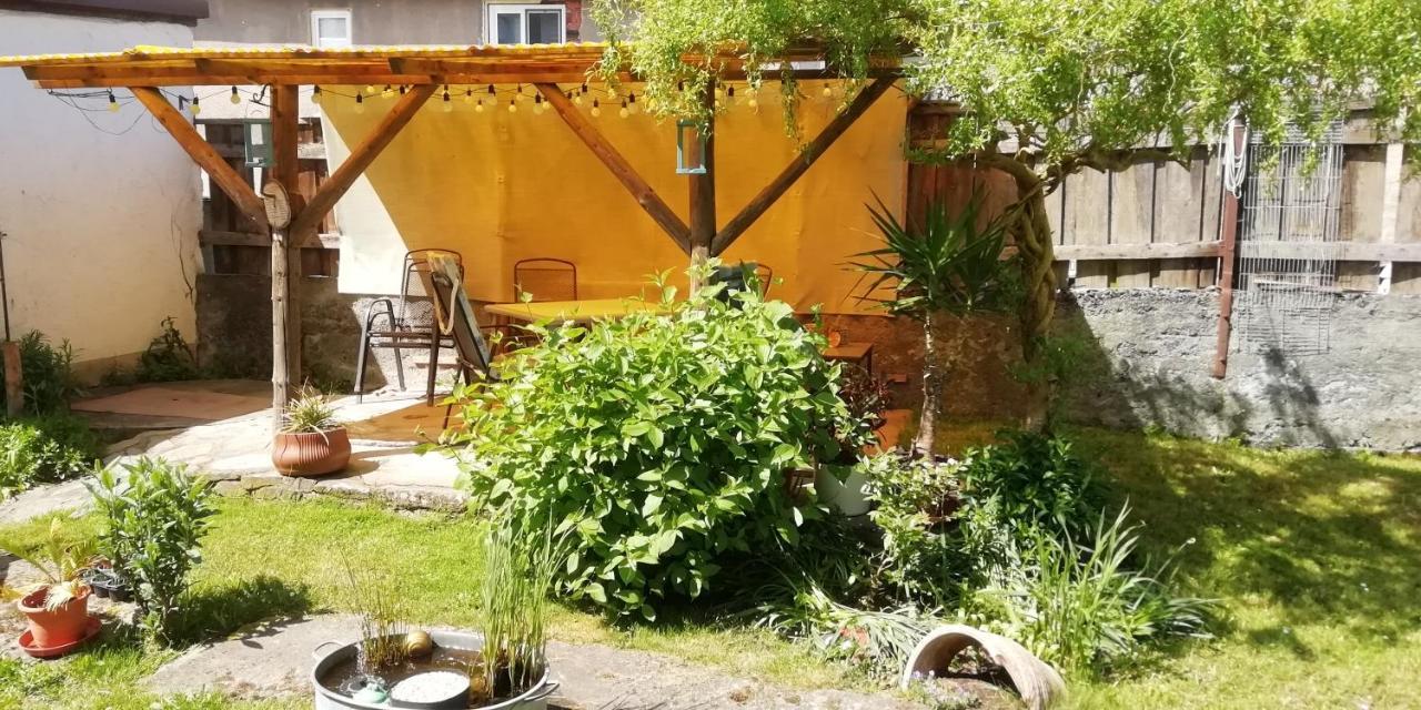 Vip-Zelten Im Garten - Camping Weischlitz Kültér fotó